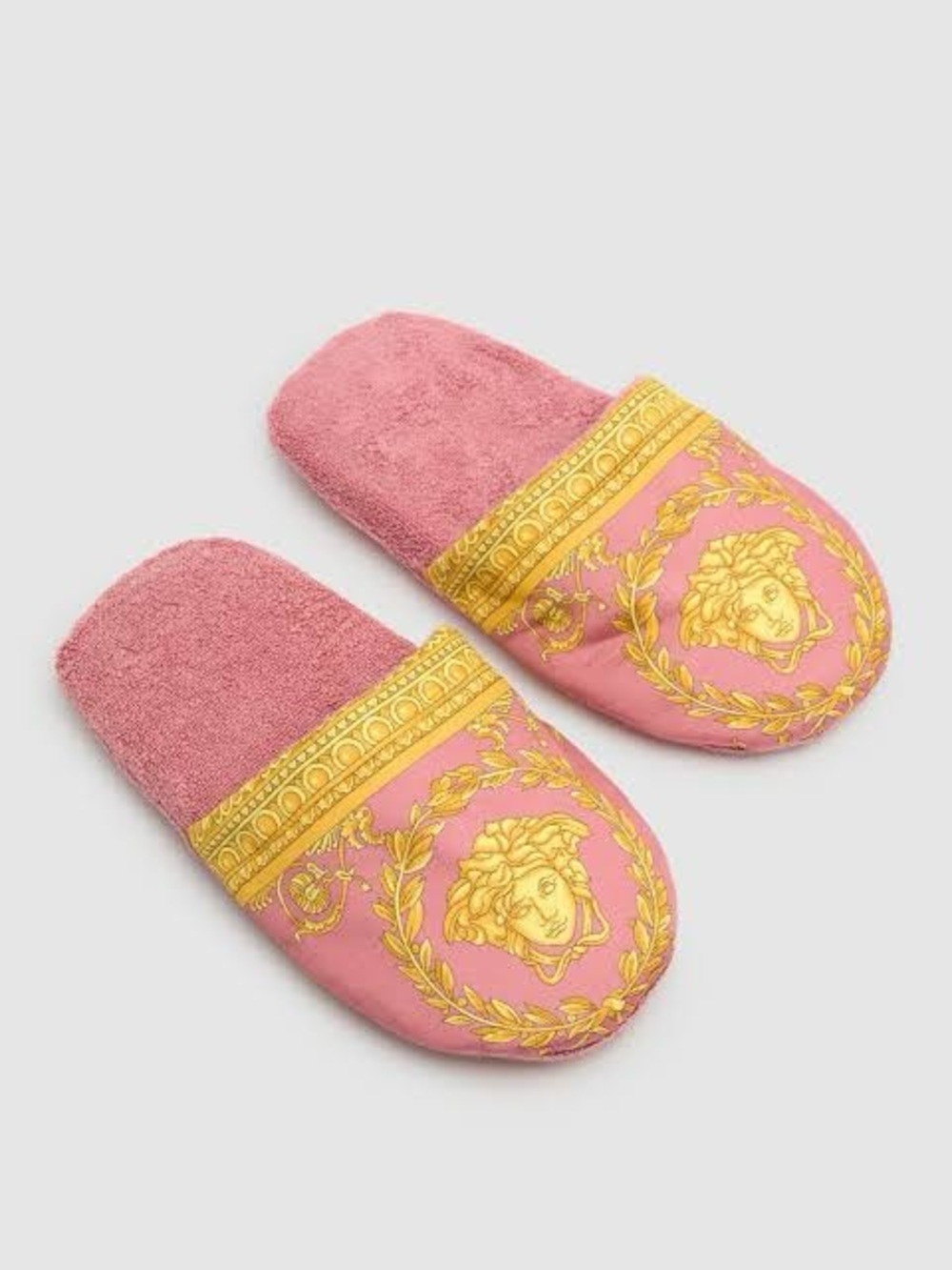 VERSACE I Heart Baroque Bath Slippers in Strawberry NWT